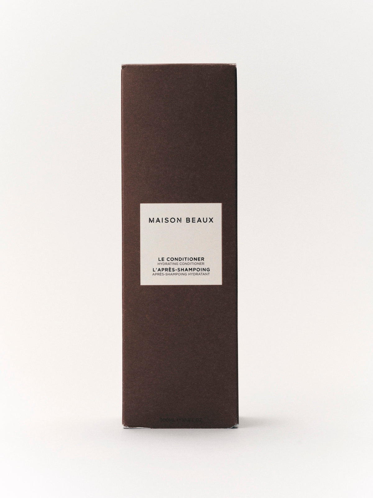Le Conditioner box packaging on white background.