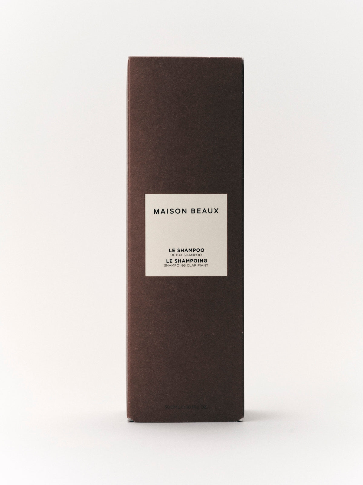 Le Shampoo box packaging on white background.
